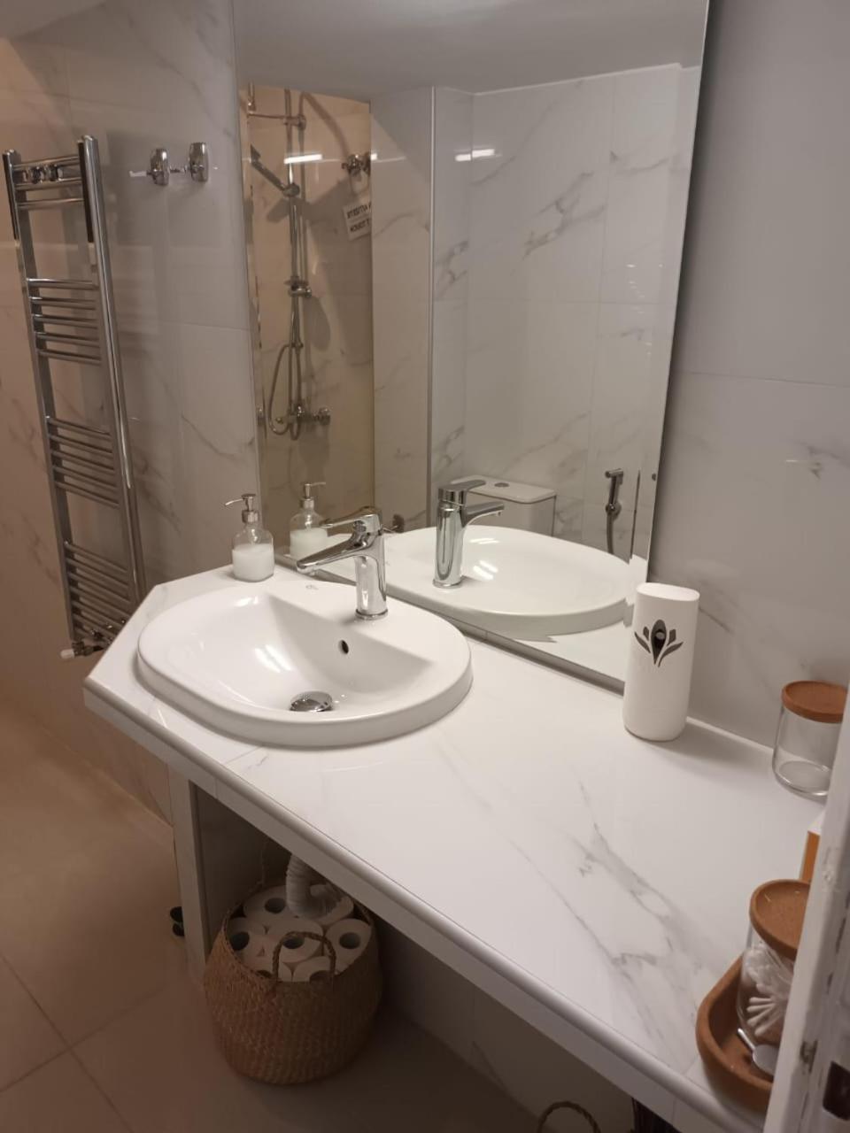 White Tower Apartment テッサロニキ エクステリア 写真
